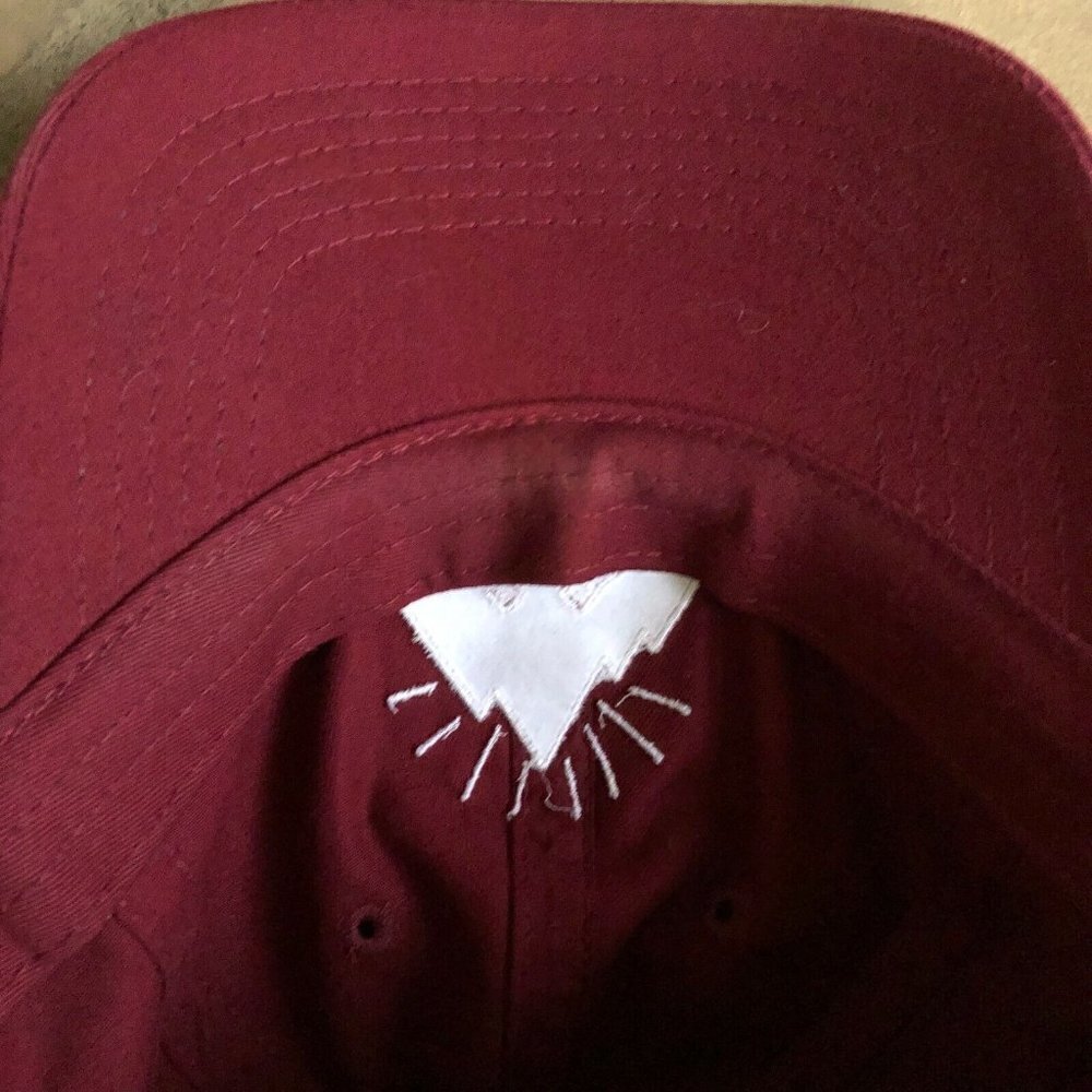 YENFORTH Mountain Outdoor Baseball Hat Unisex Dad Red Adjustable Cap - Picture 2 of 4